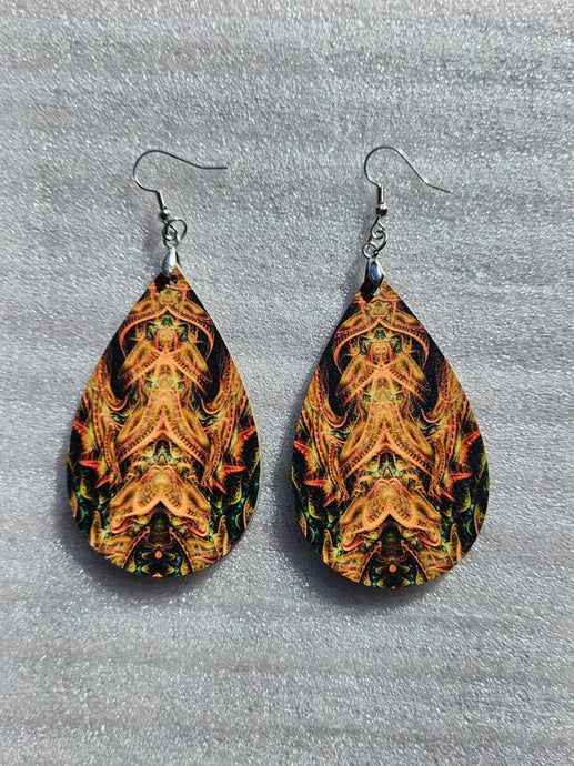 Dragon's Lair Wooden Waterdrop Earrings